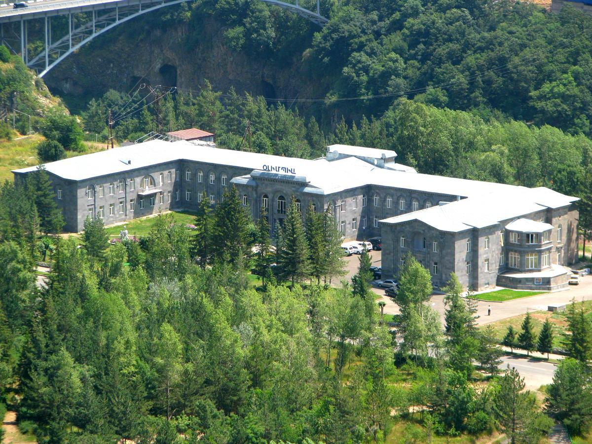 Jermuk Olympia Sanatorium Hotel ภายนอก รูปภาพ